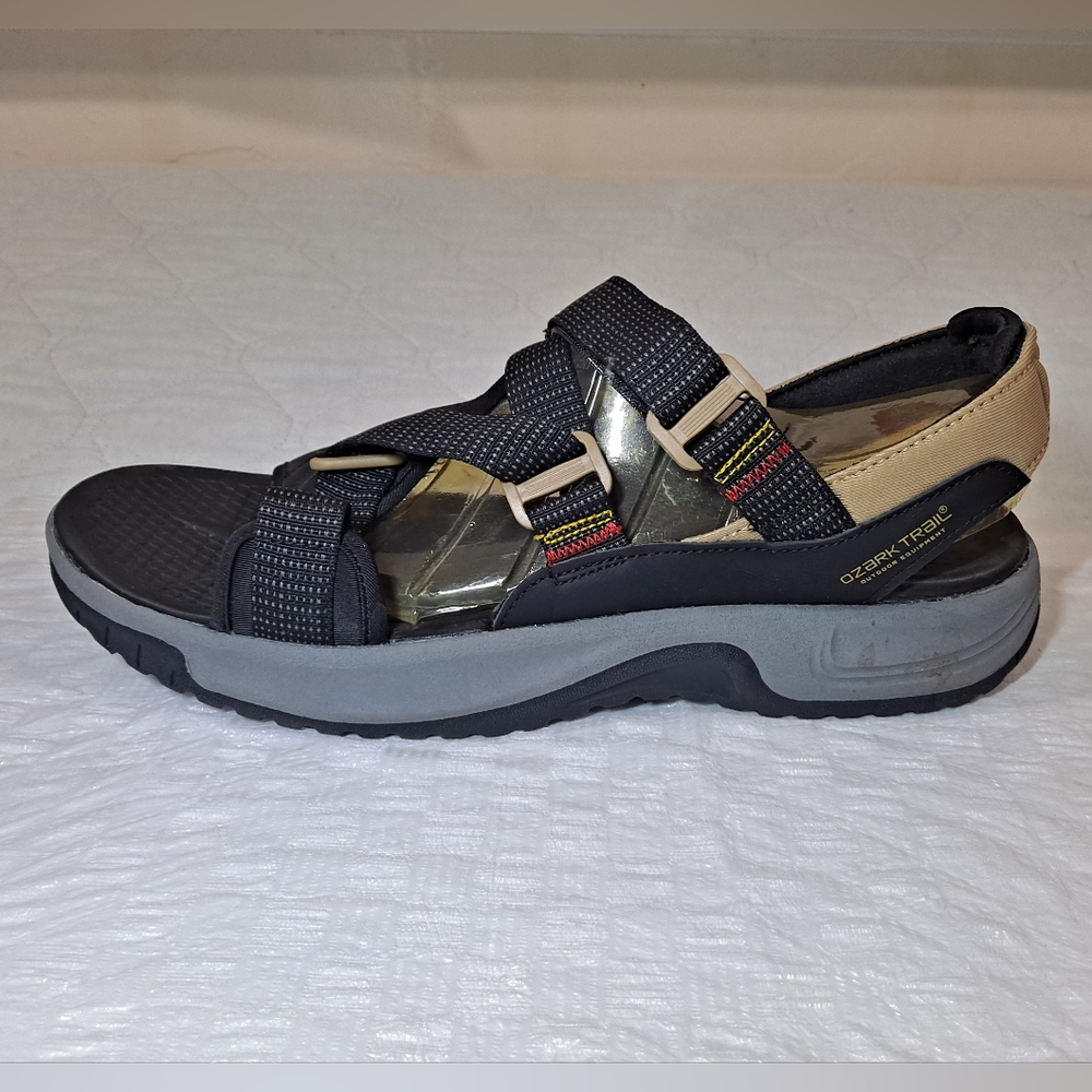 "New" Ozark Trail Hiking Sandals Men's 13 Black/Tan Adj. Straps Open-Toe Treking